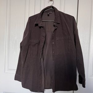 Long sleeve button up ￼